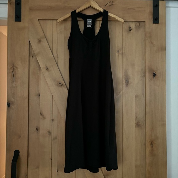 THE NORTH FACE Abby Sleeveless Dress Black Size Small - Picture 1 of 8